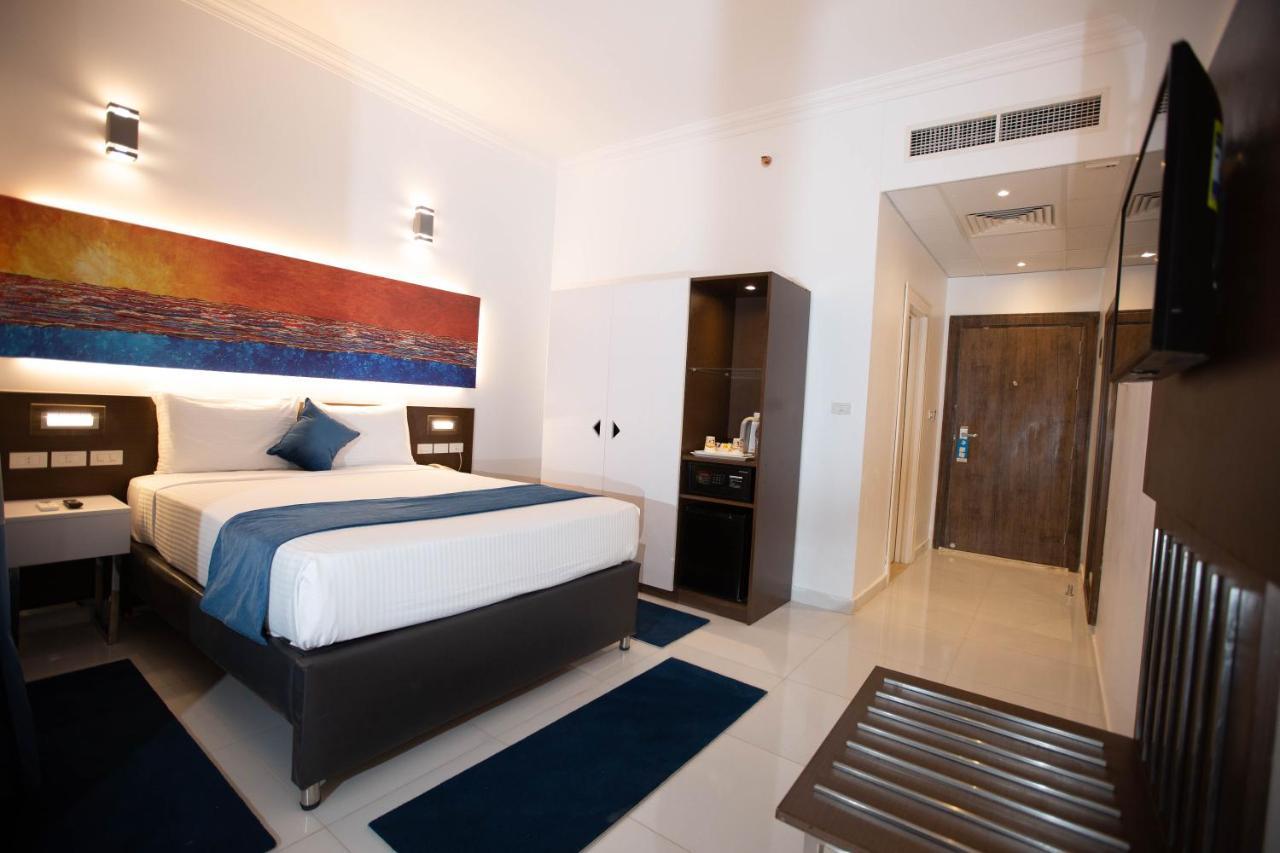 Marina Aqua Park 4*